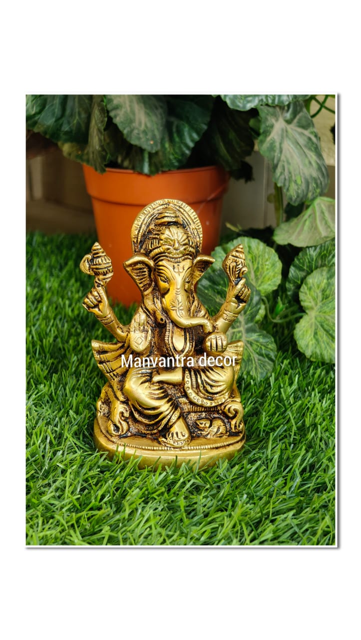 Ganesha idol