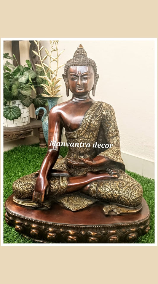 Buddha idol