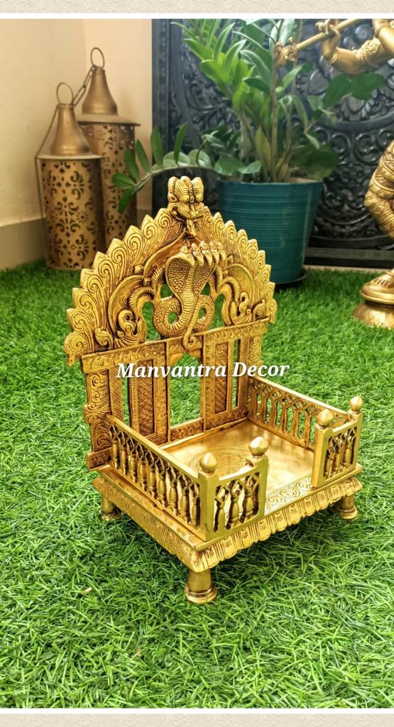 Singhasan ( detachable )