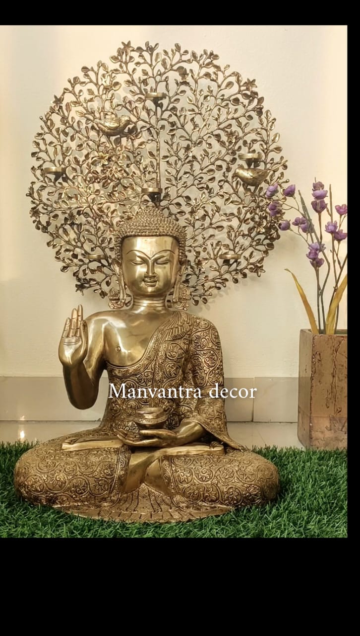 Buddha idol