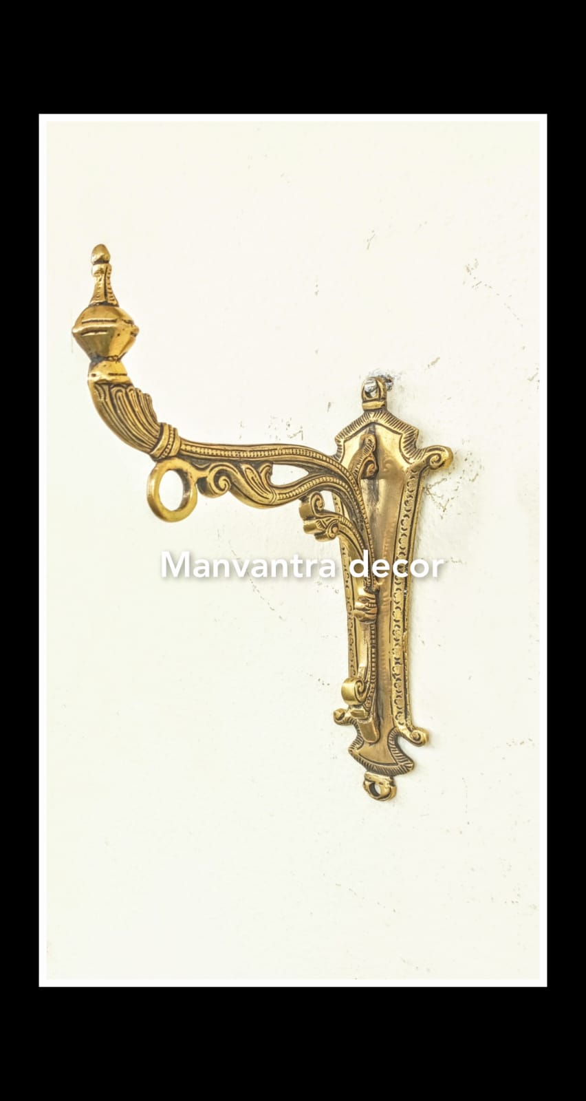 Brass bracket