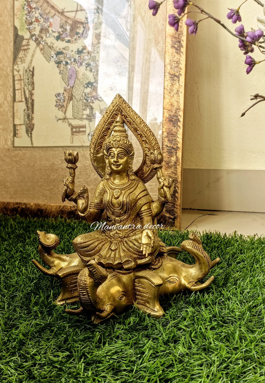 Lakshmi idol
