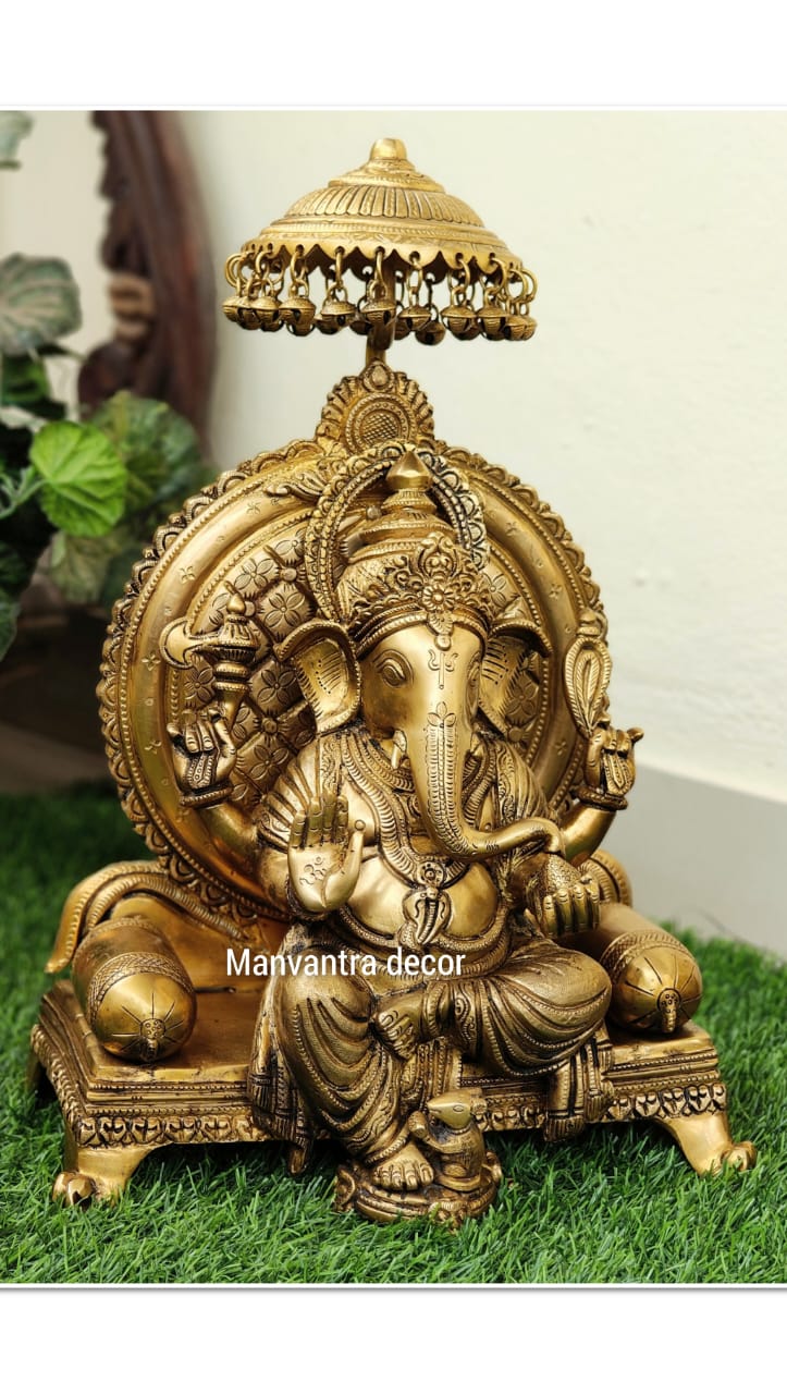 Chatri Ganesha idol