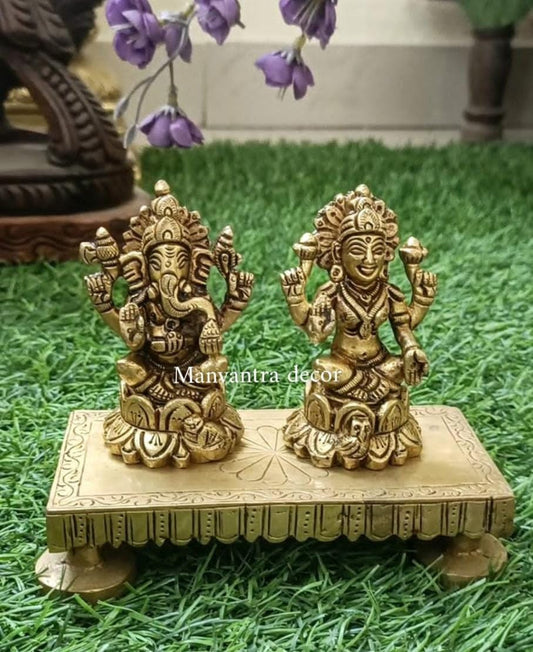 Lakshmi ganesha set in super Fine brass