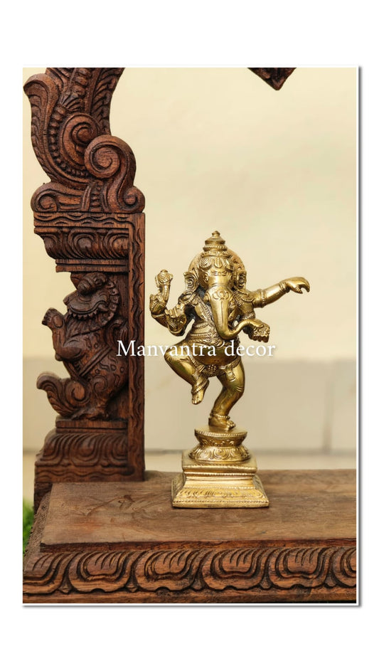 Bronze Ganesh idol