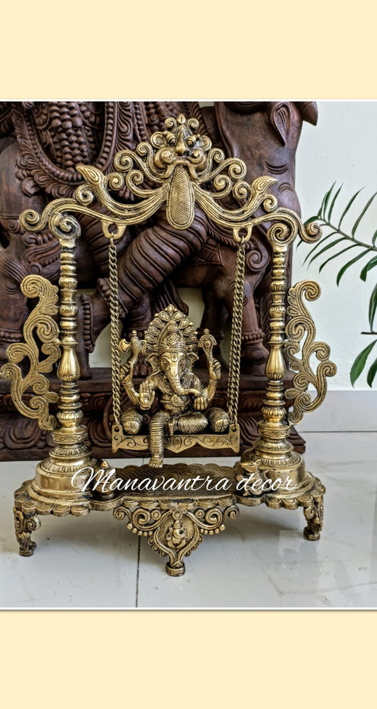 Jhula Ganesha idol