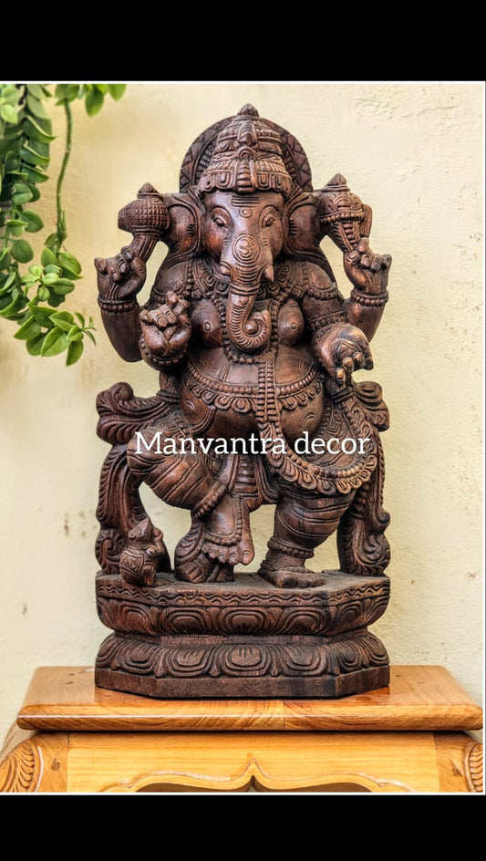 Dancing Ganesh idol
