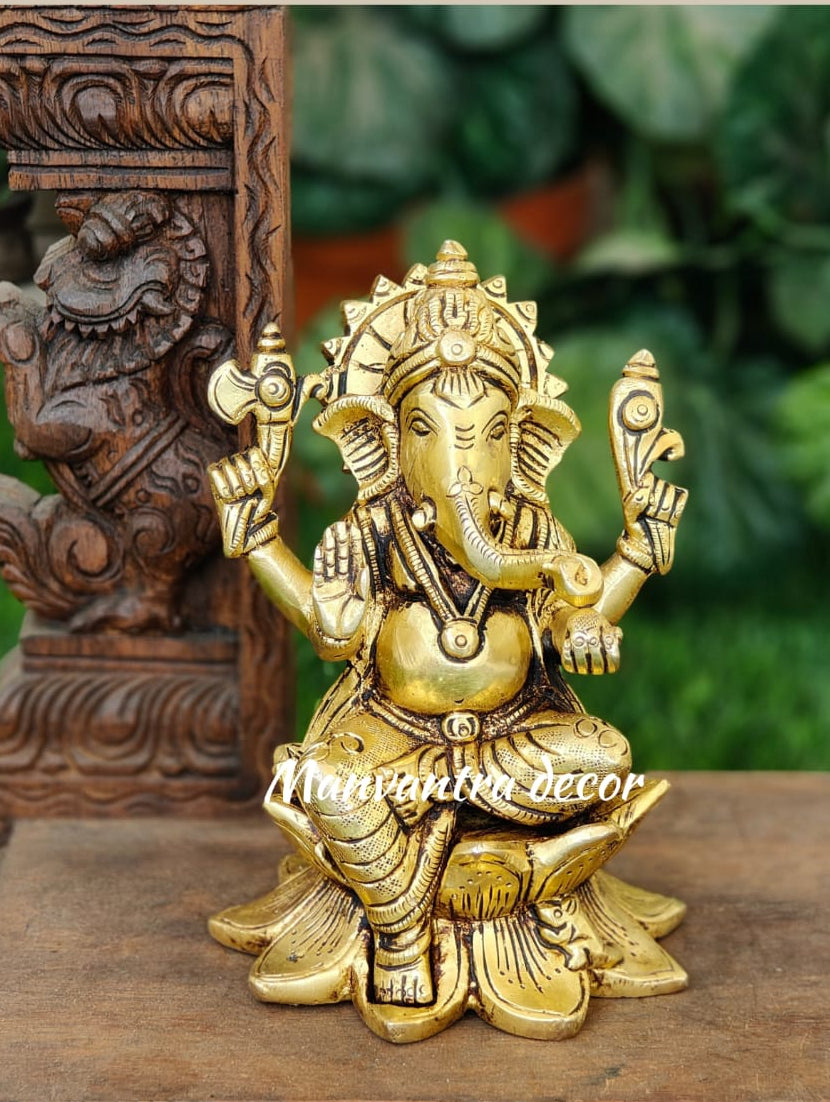 Ganesha idol