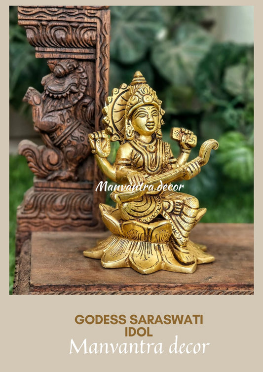 Saraswati idol