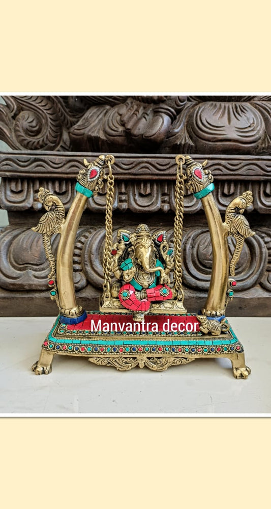 Jhula Ganesha idol