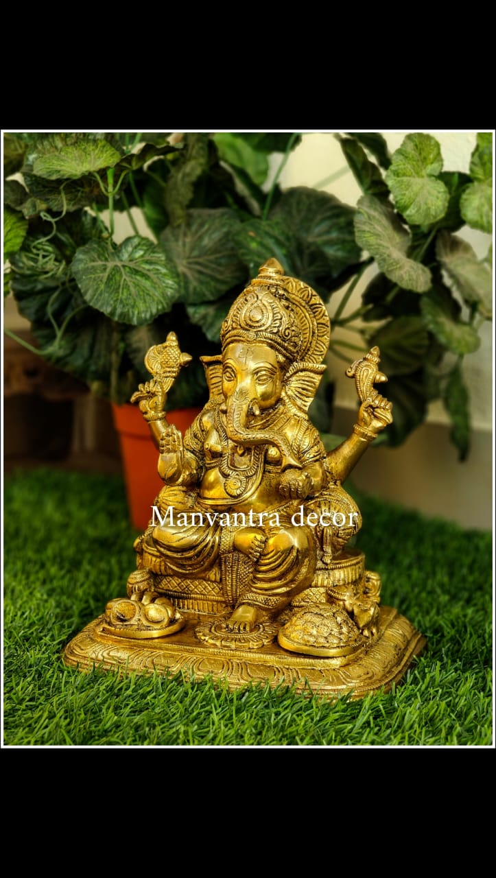 Ganesha idol