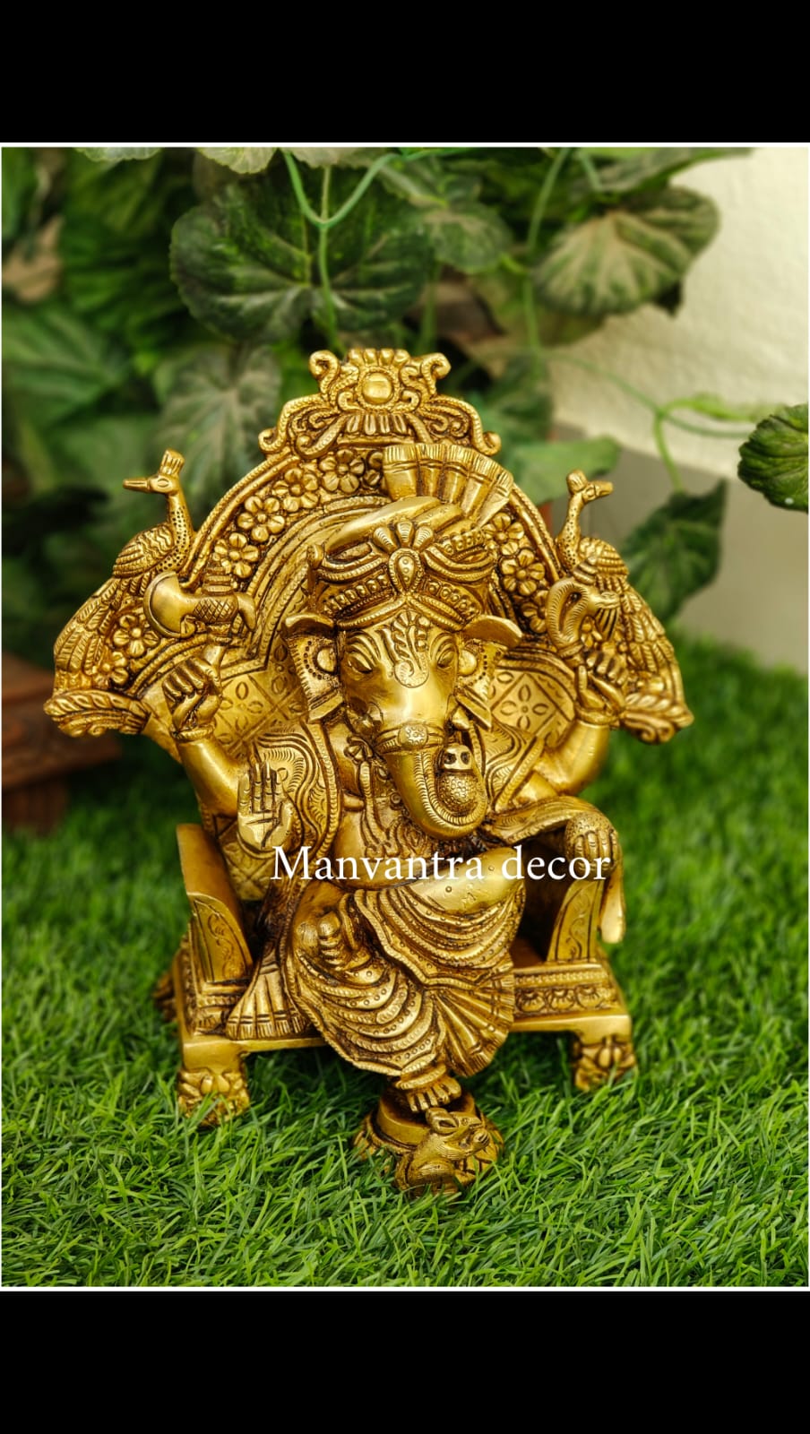 Pagadi Ganesha idol