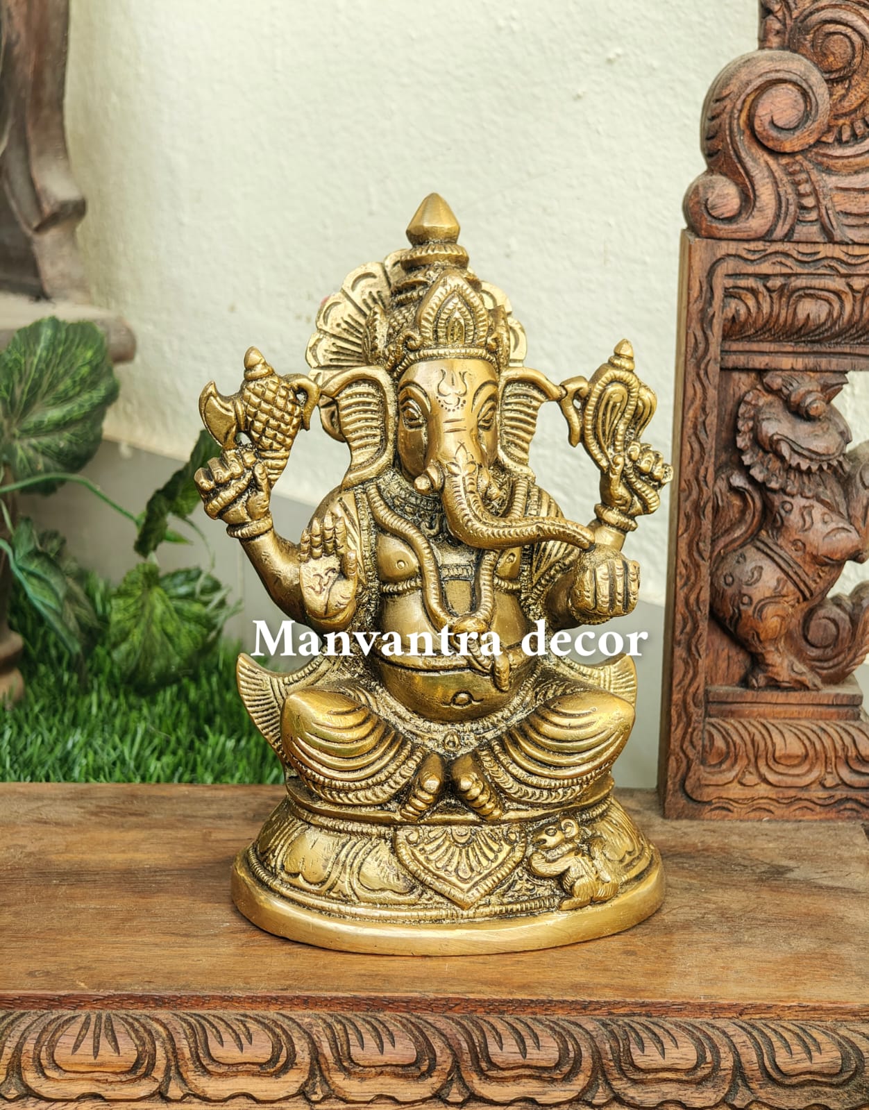 Ganesha idol