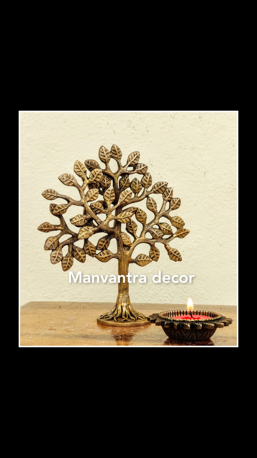 Tree stand: Depicts our wonderful nature..