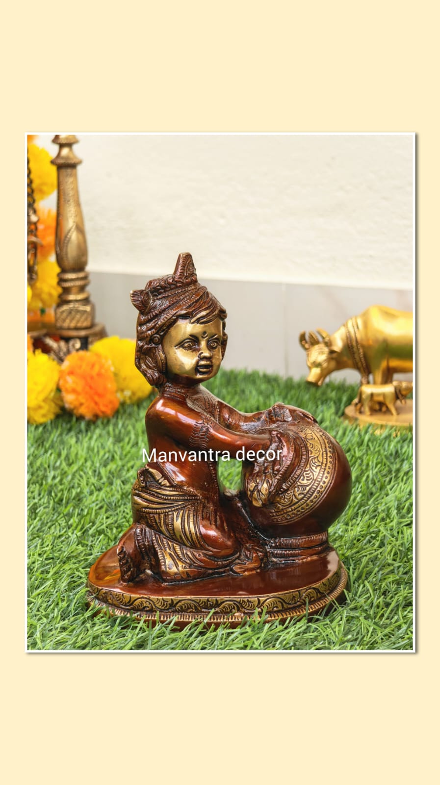 Krishna idol(makhan krishna)