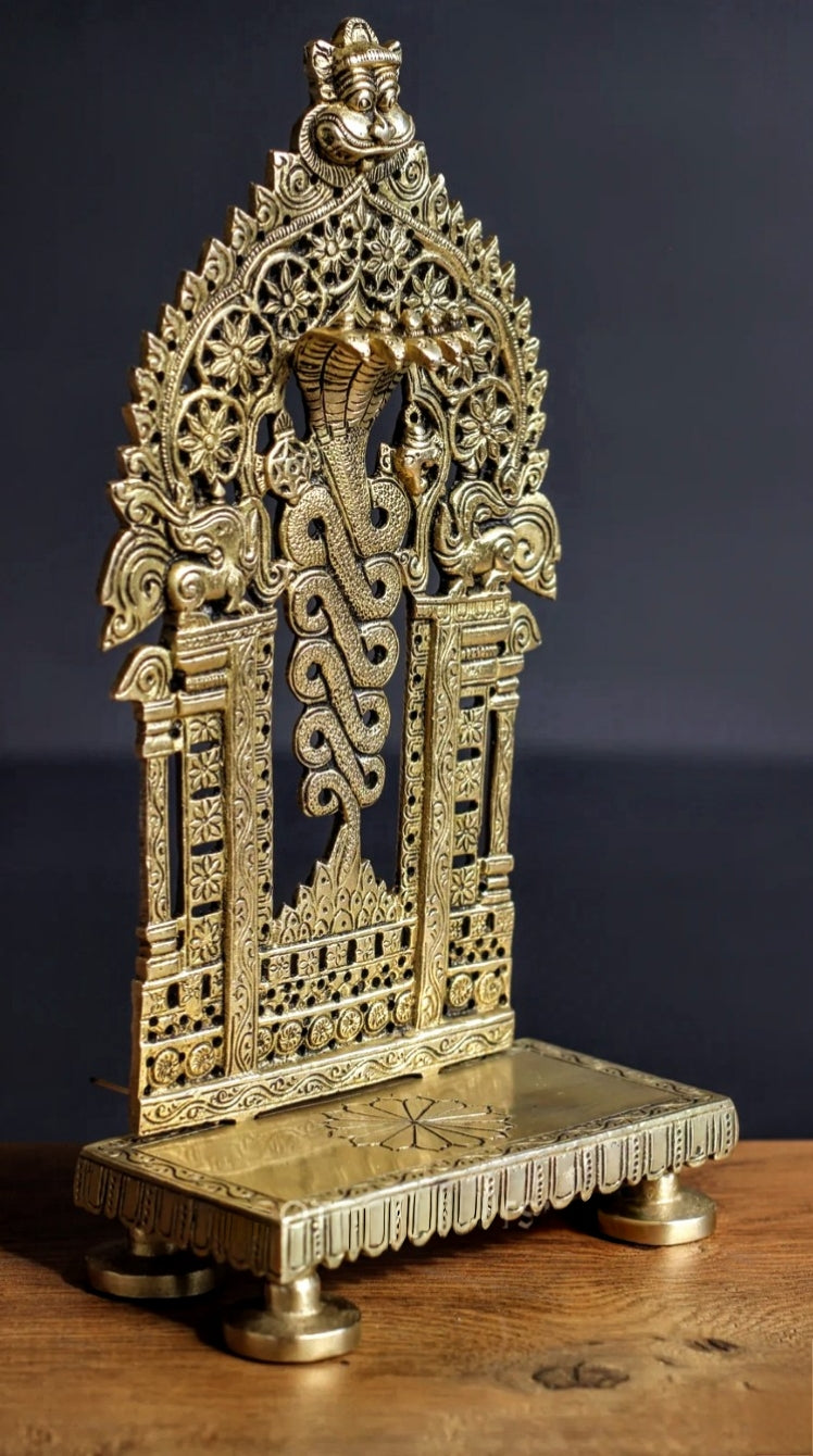 Singhasan (detachable)