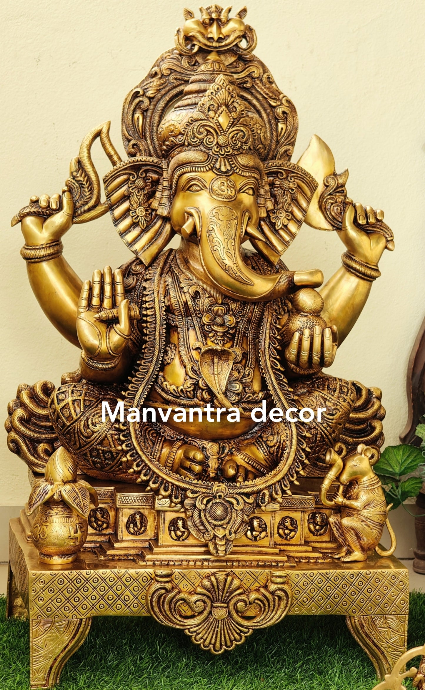 Ganesha idol