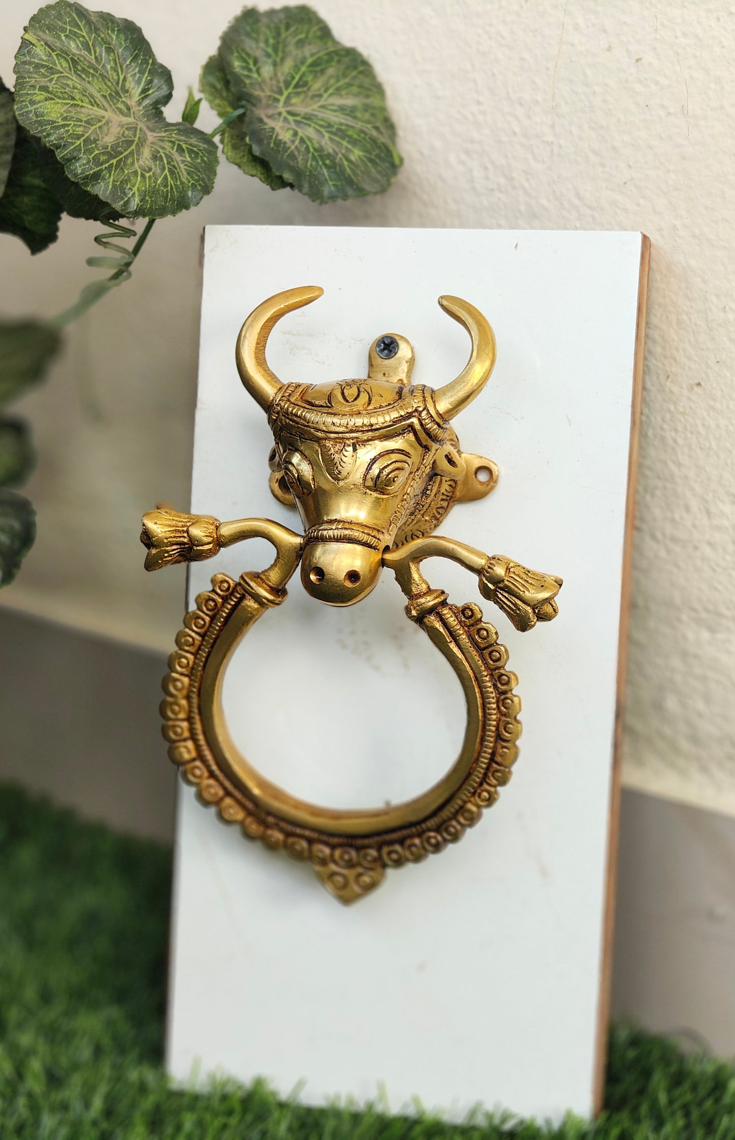 Door knocker Nandi design