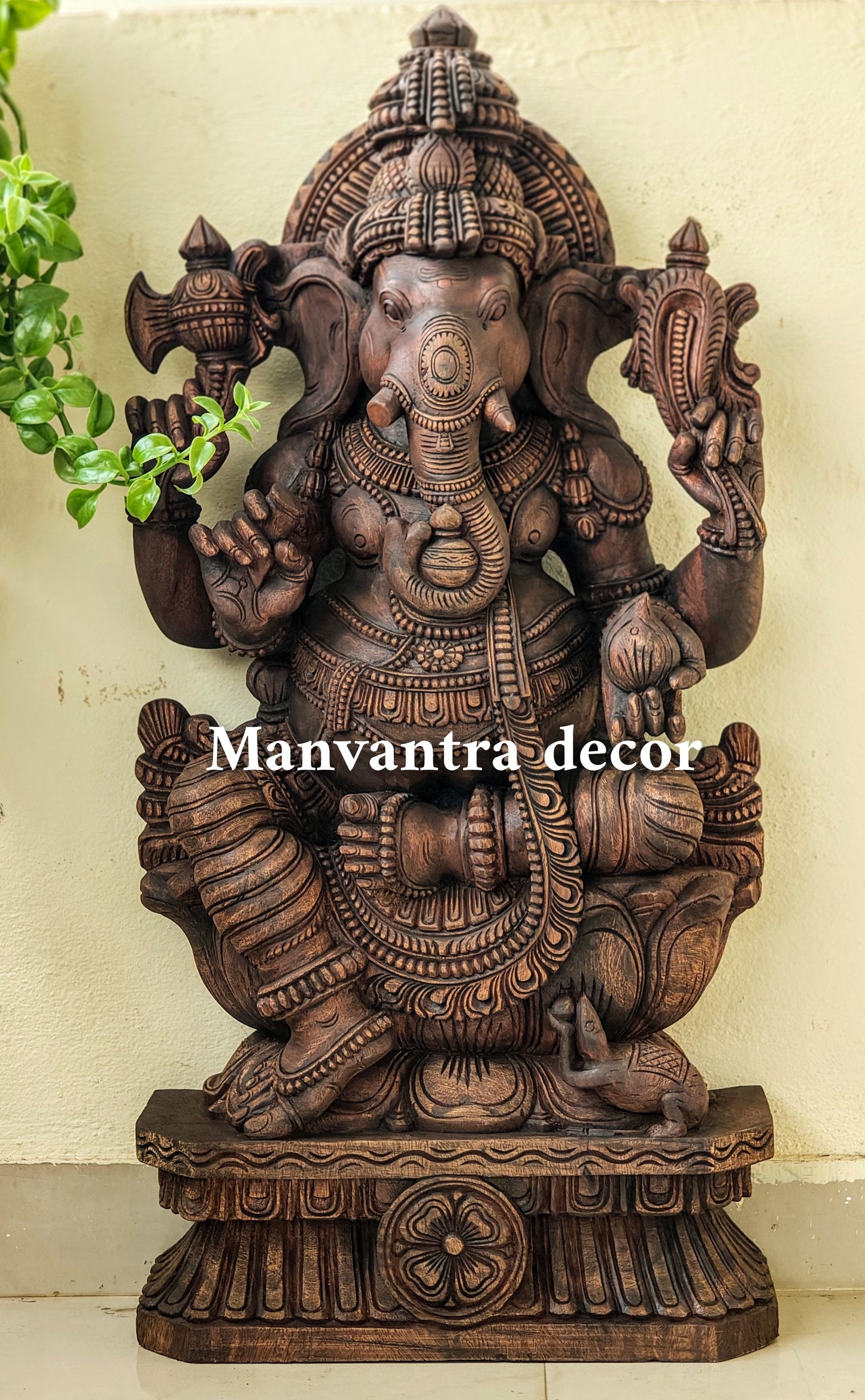 Ganesha idol 3 ft. Ht.