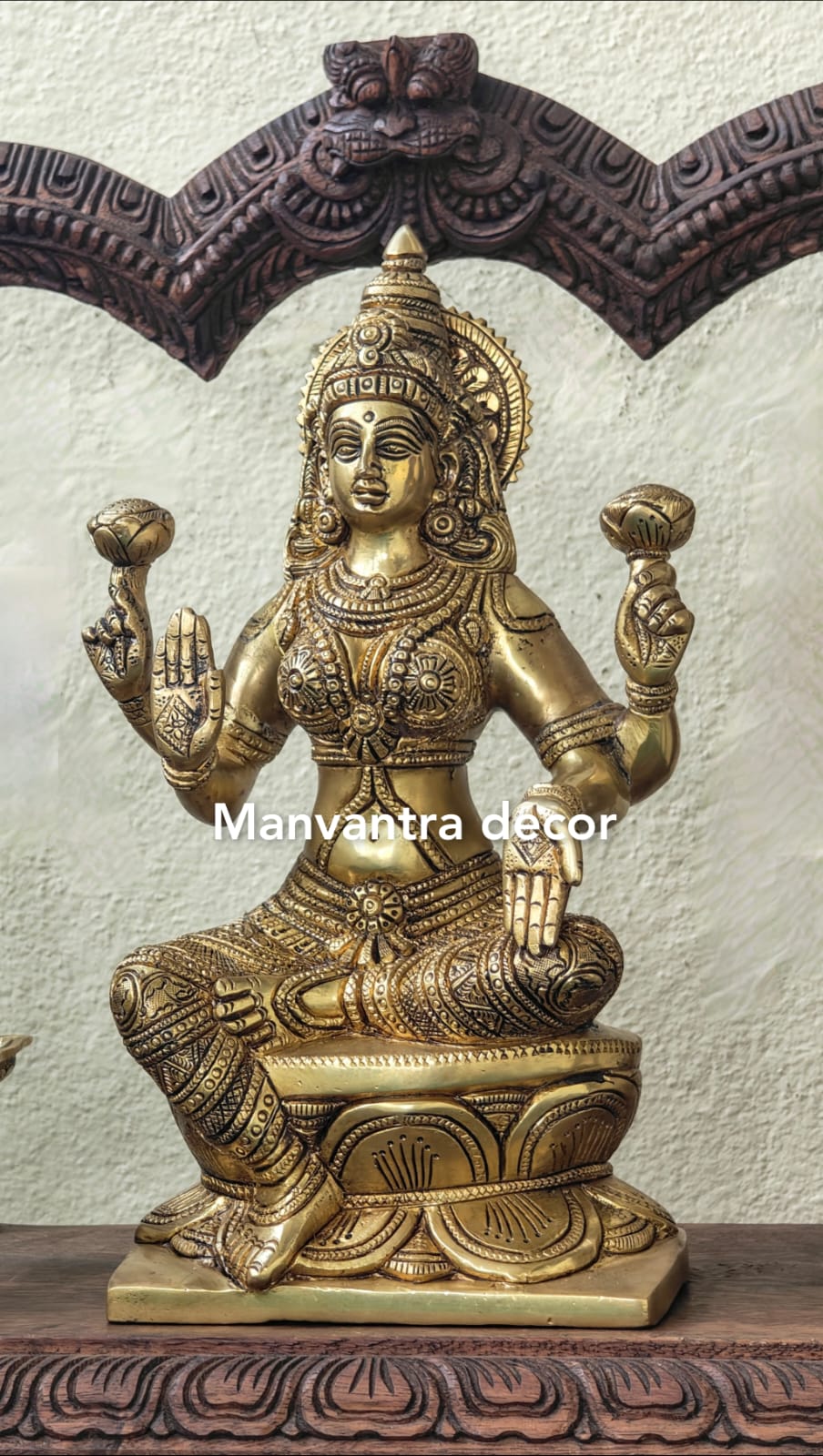 Lakshmi idol
