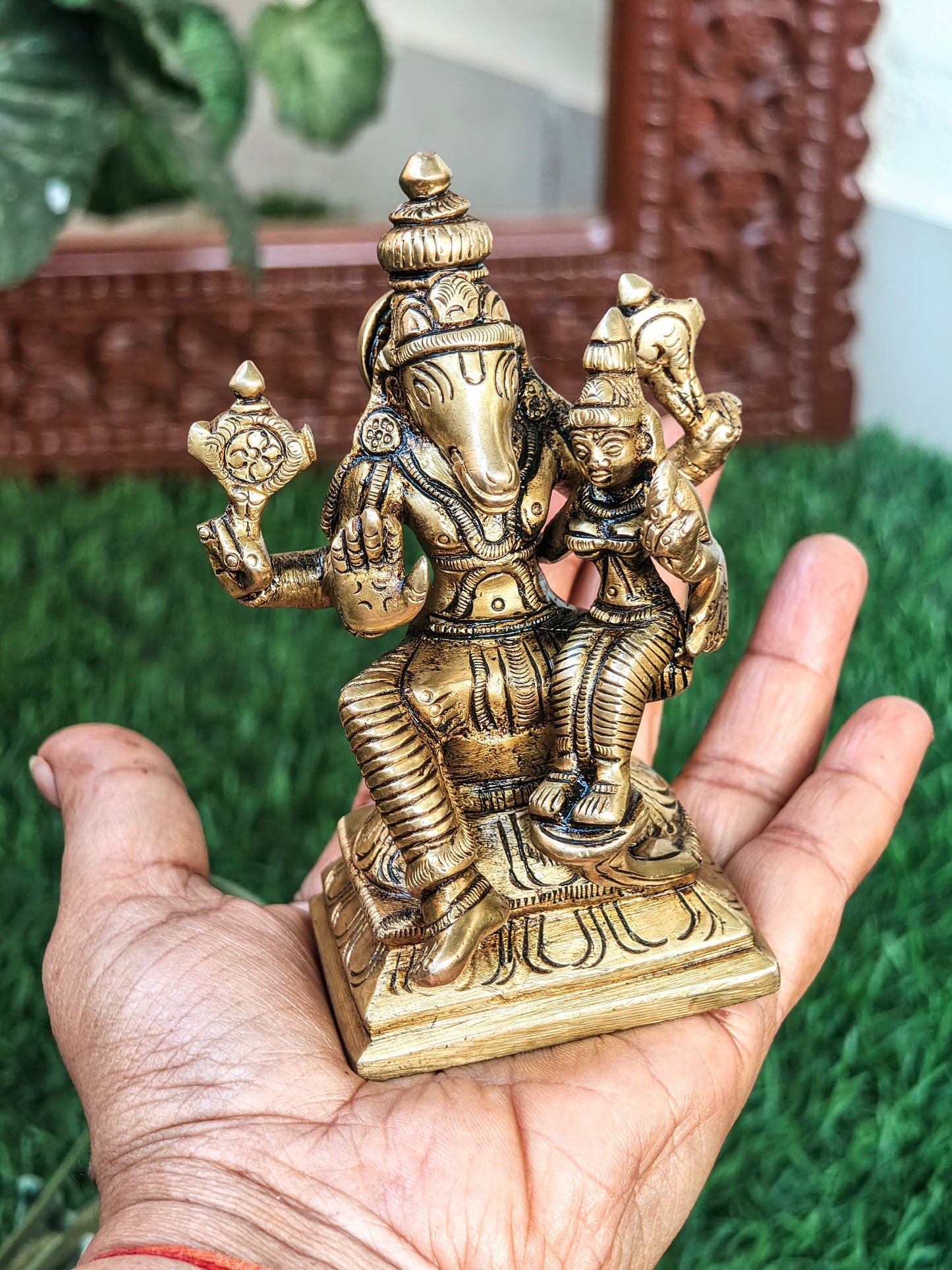 Hayagriva Lakshmi idol