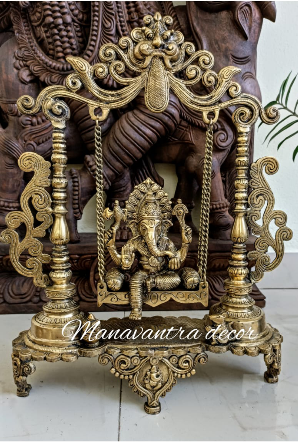 Jhula Ganesha idol