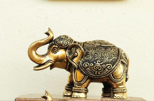 Elephant statue