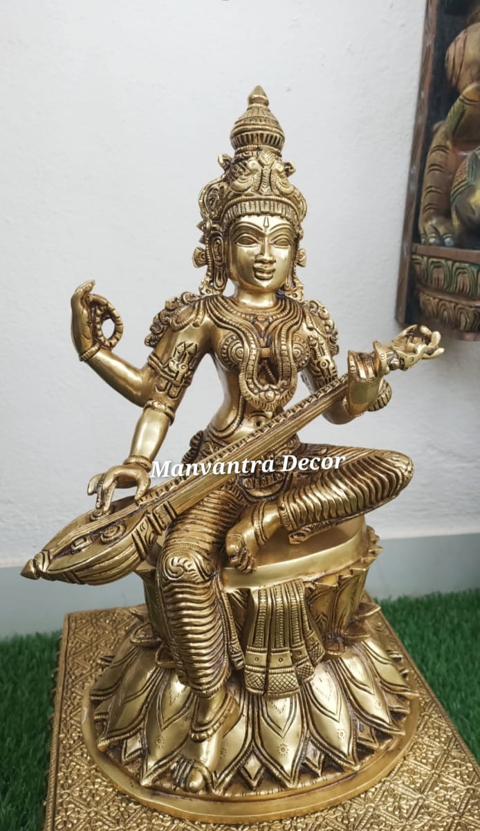 Lakshmi idol