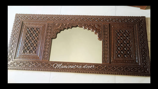 Mirror frame arch