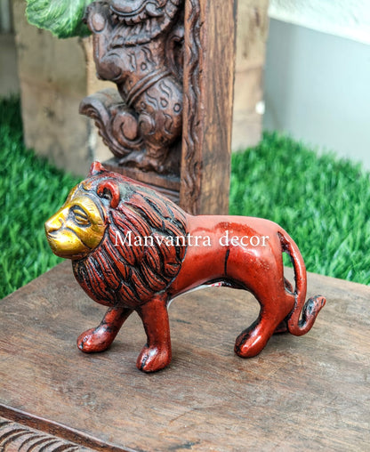 Lion figure