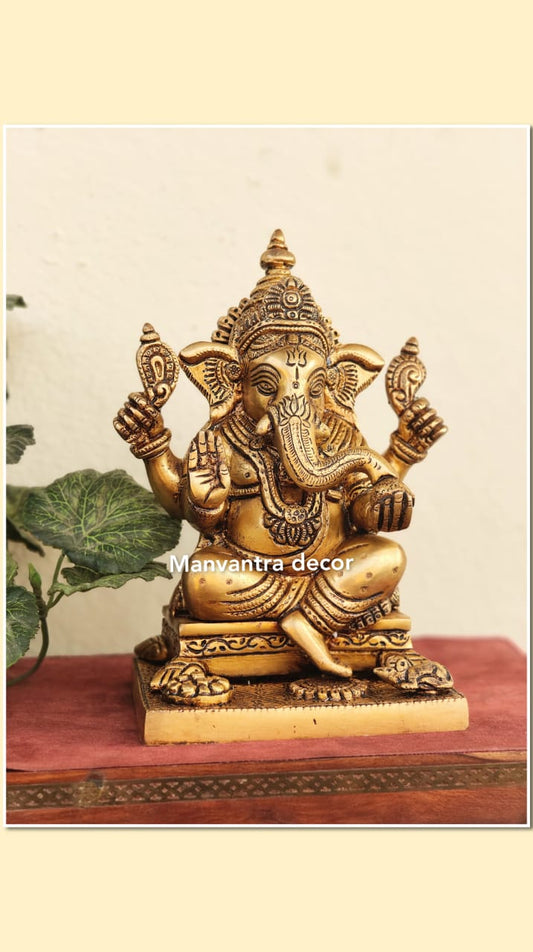 Ganesha idol