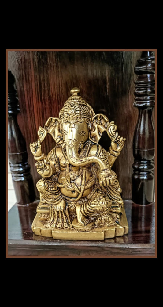 Ganesha idol