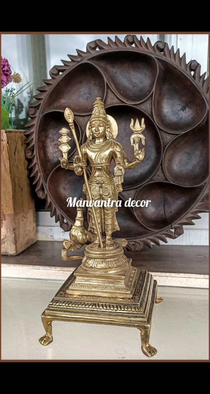 Murugun idol