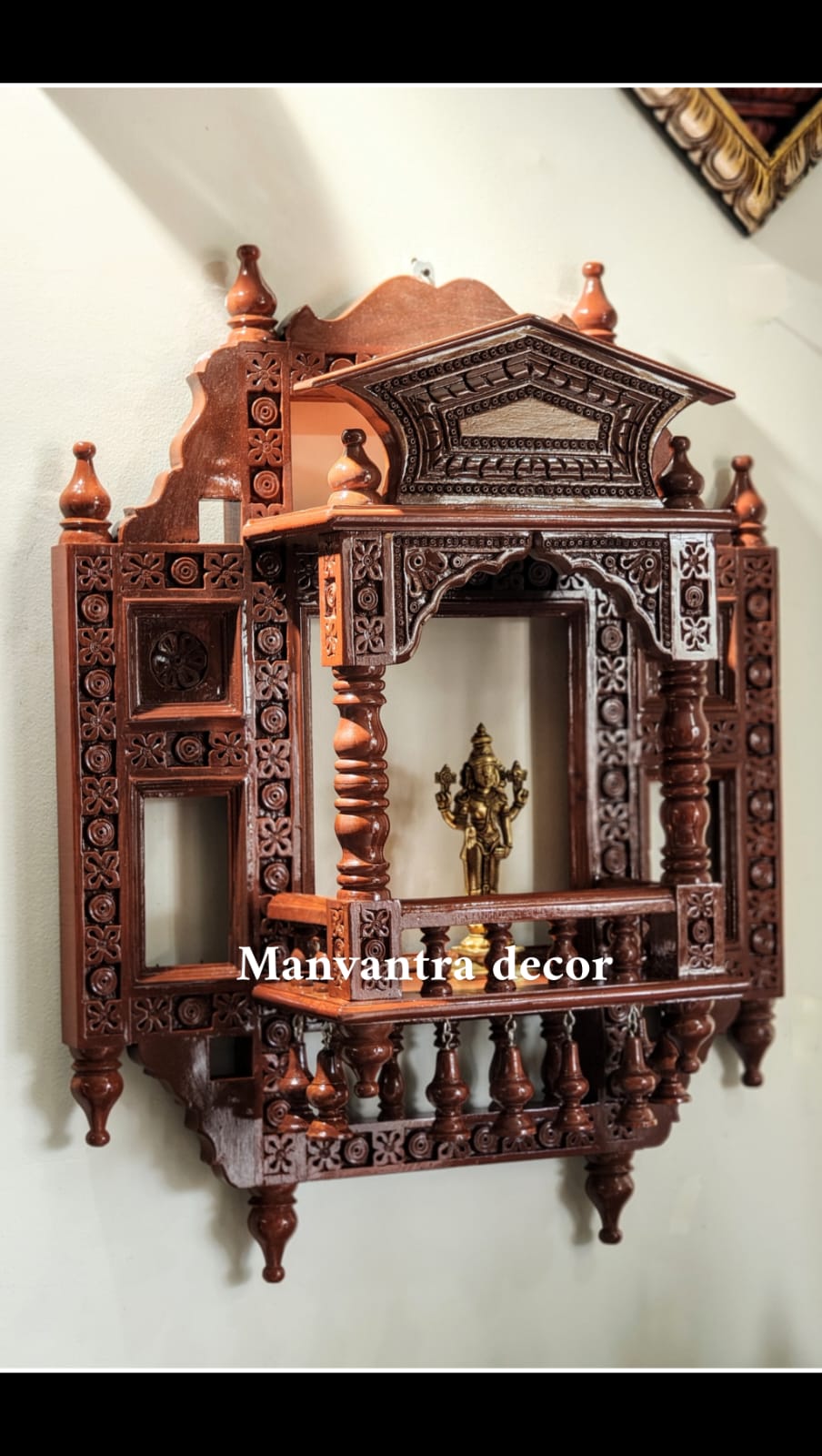 Jharokha/ mirror frame