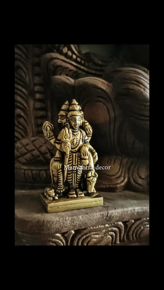 Duttatreya idol