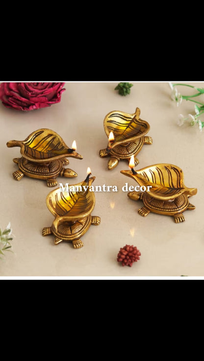 Diya small pair