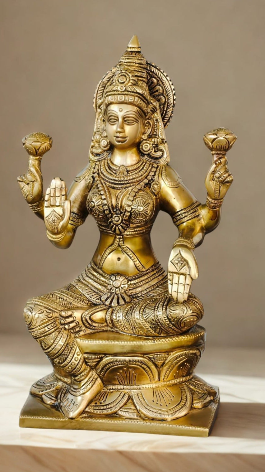 Lakshmi idol
