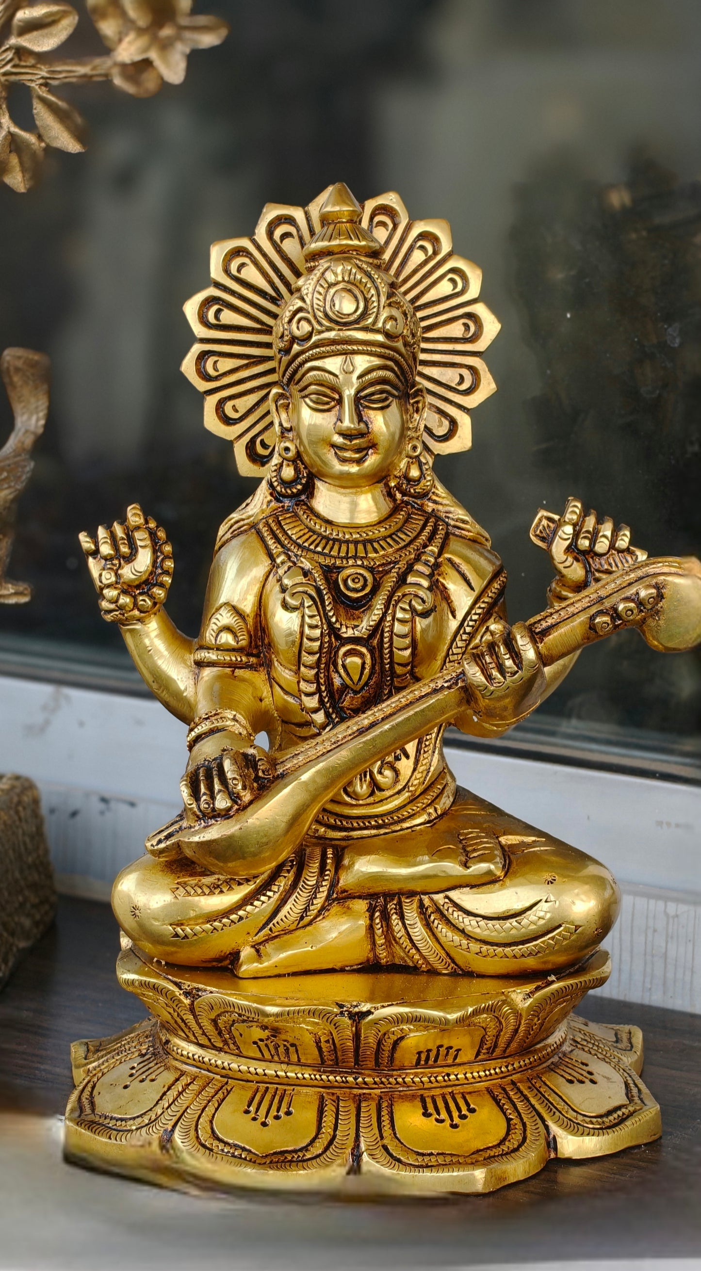 Saraswati idol