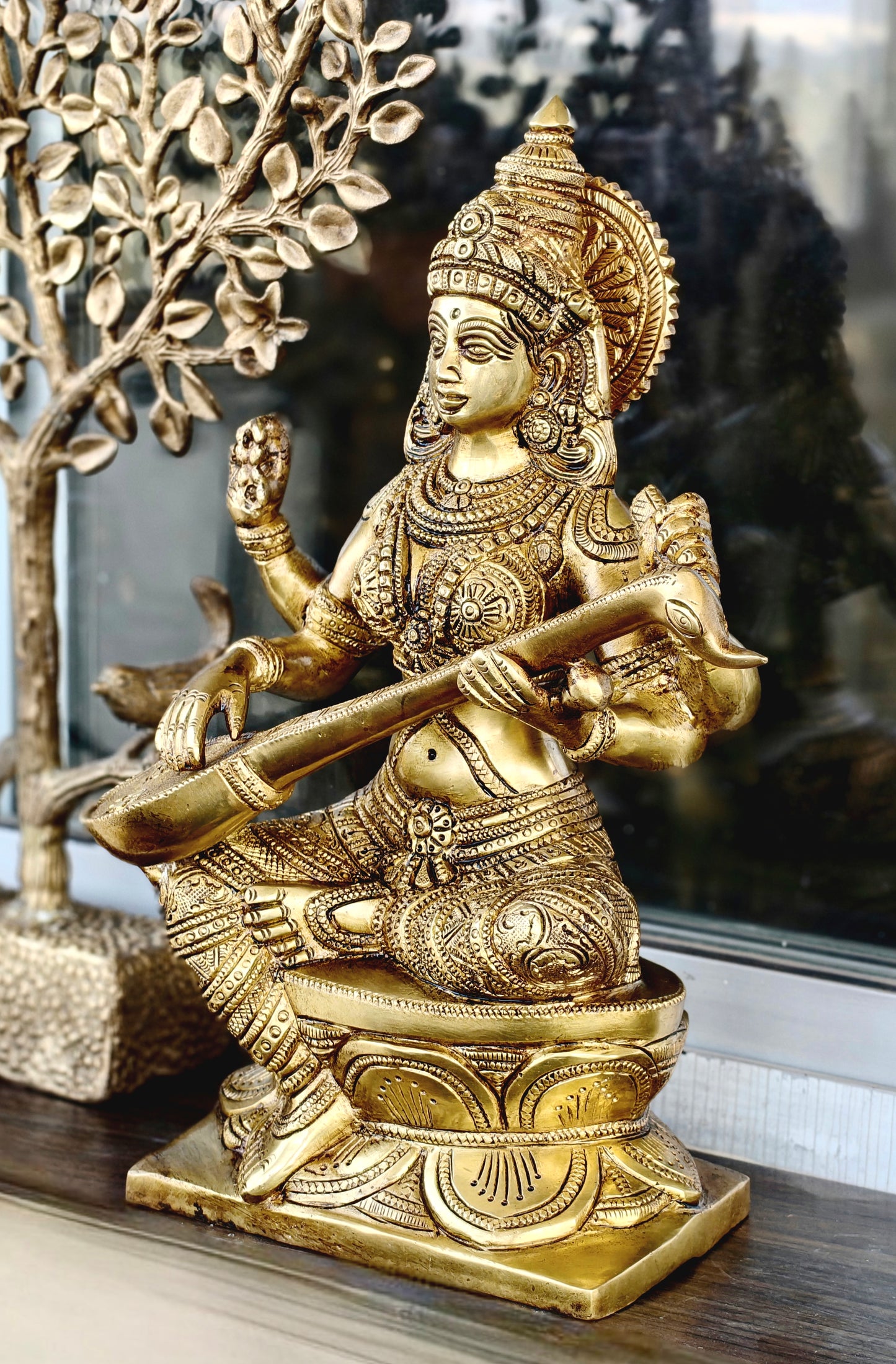 Saraswati idol
