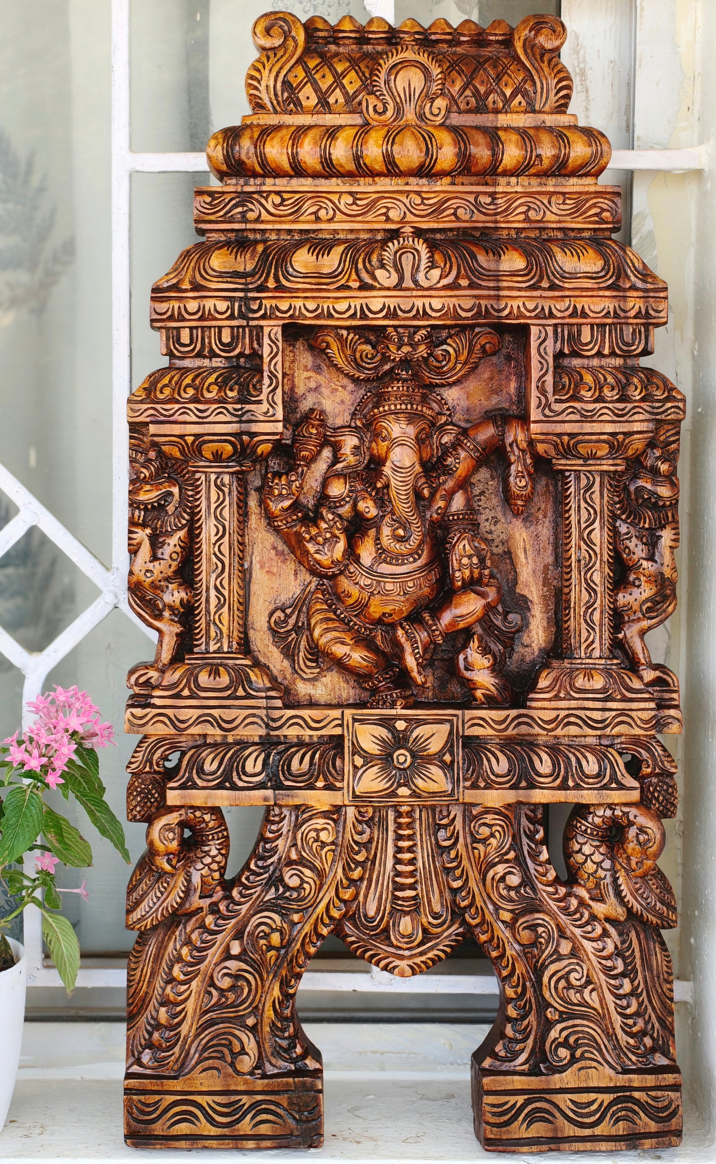 kavadi panel -Ganesha dancing