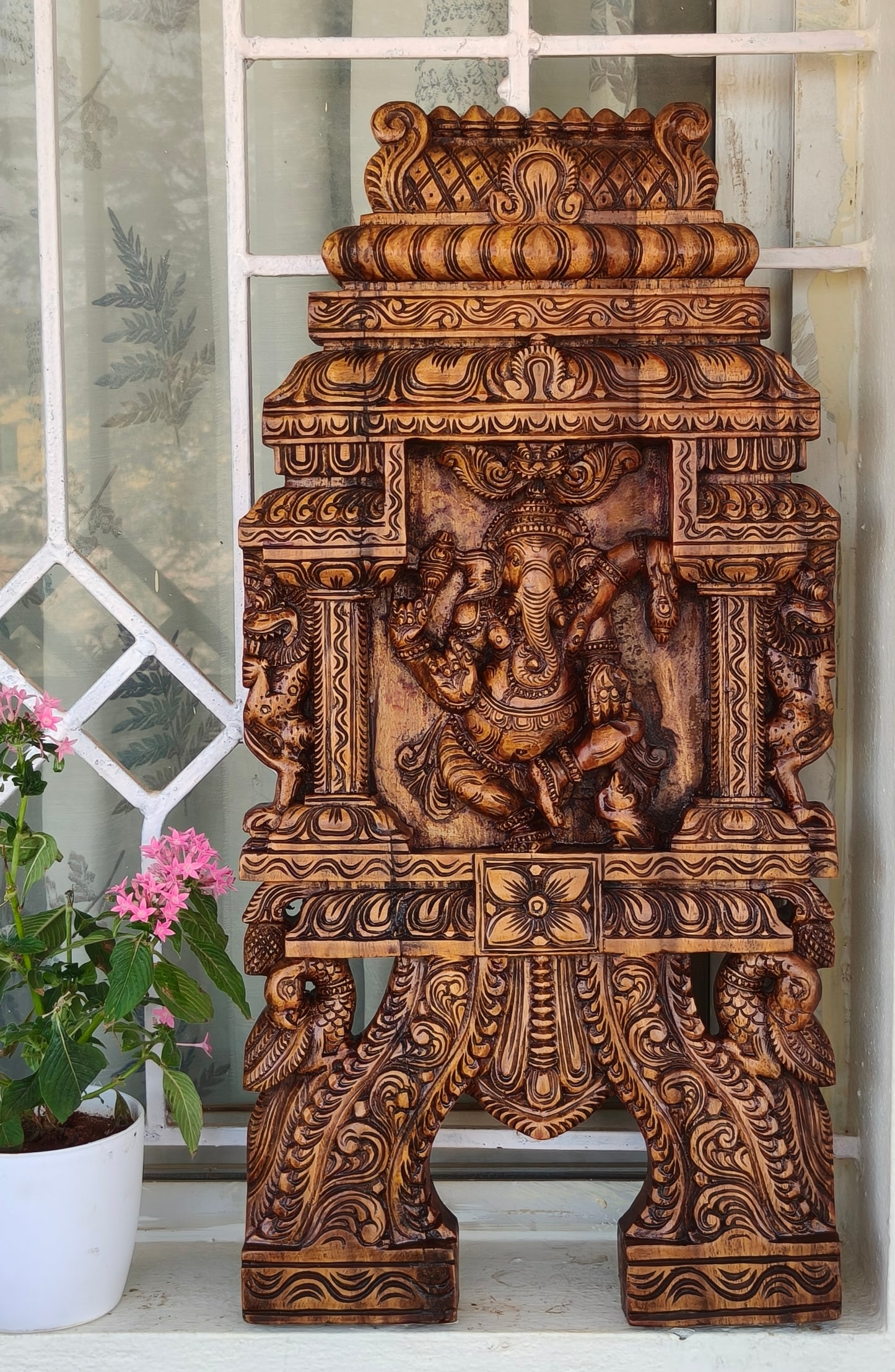 kavadi panel -Ganesha dancing