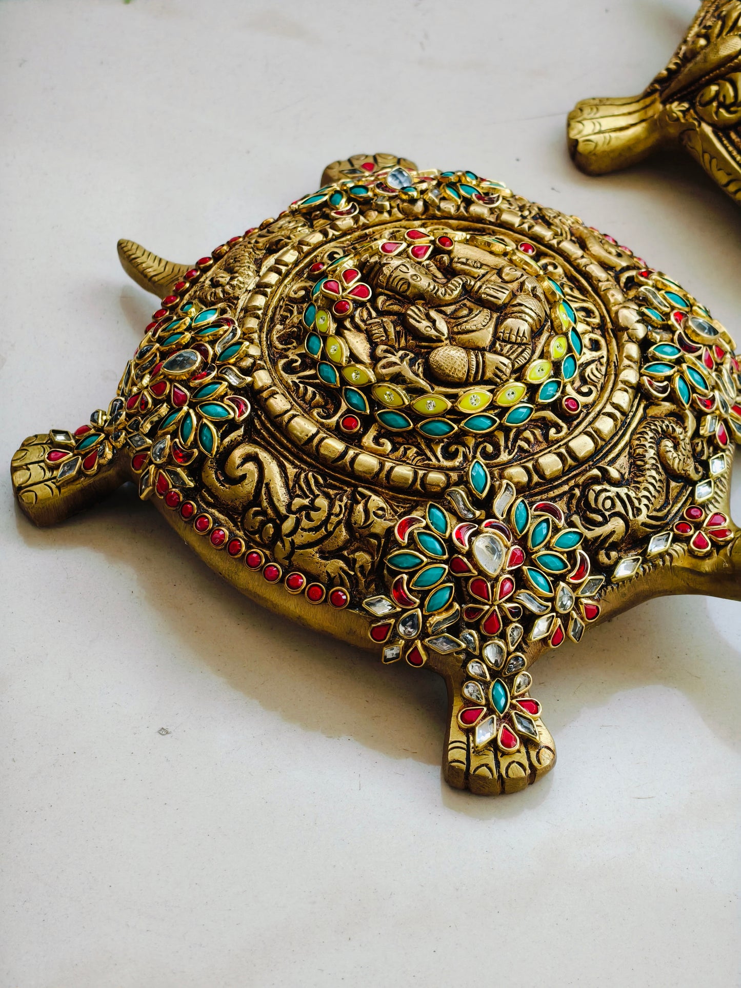 Tortoise brass