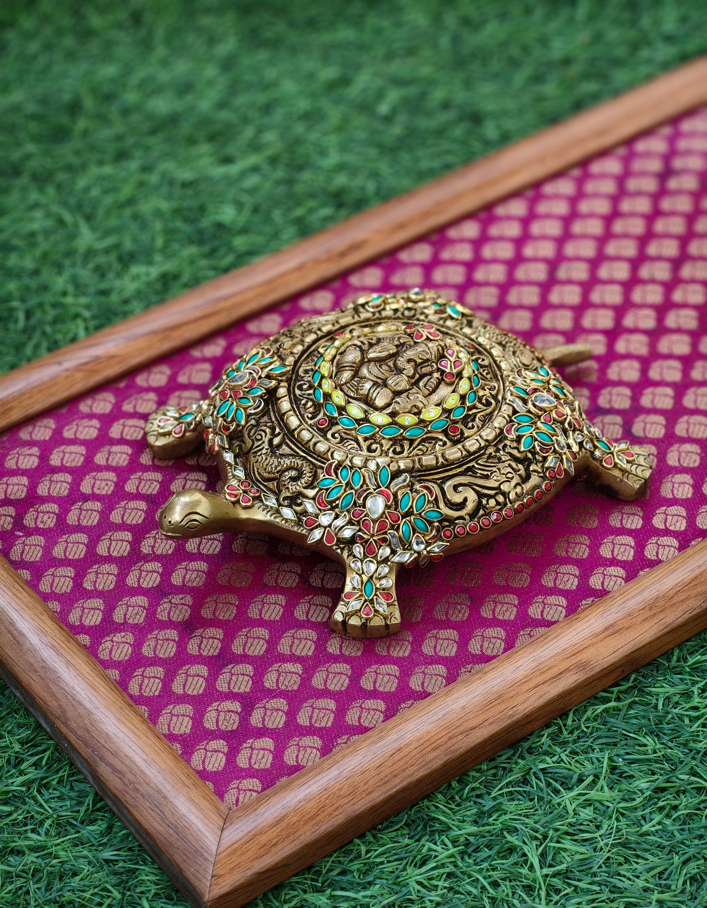 Tortoise brass