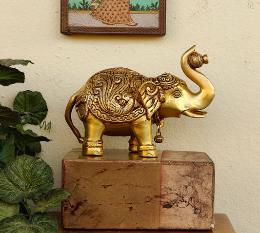 Elephant figure