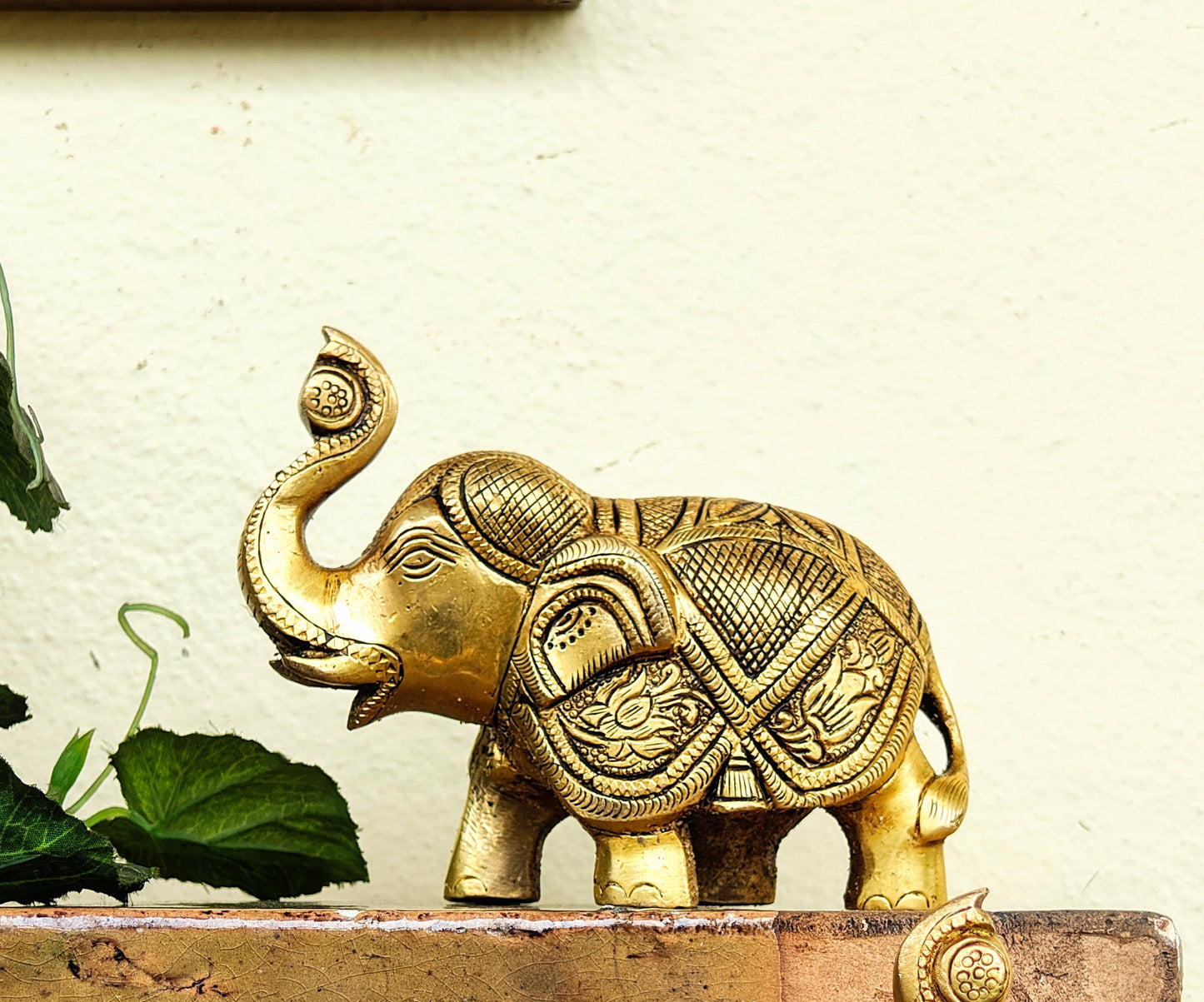 Elephant statue