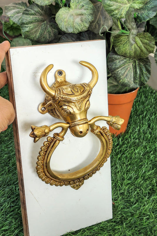 Door knocker Nandi design