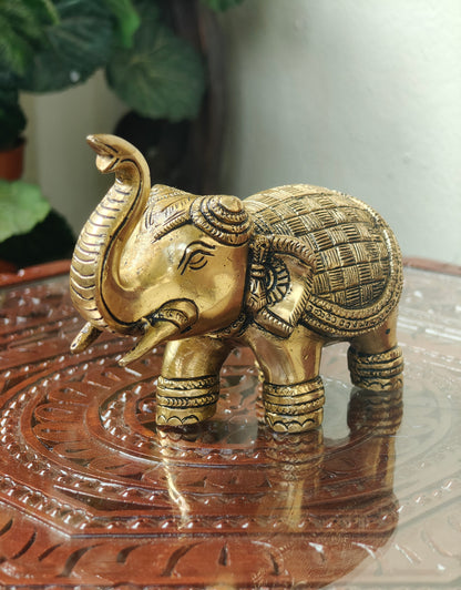 Elephant statue