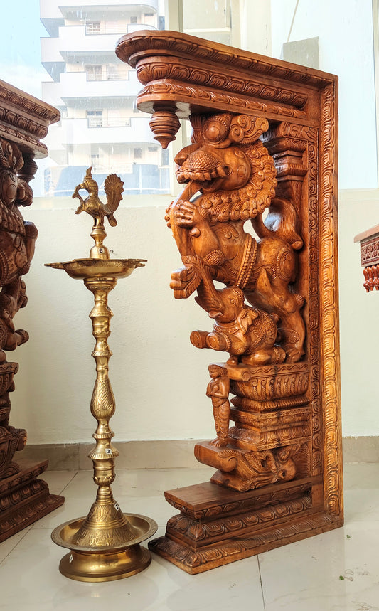 Yali big corbels pair