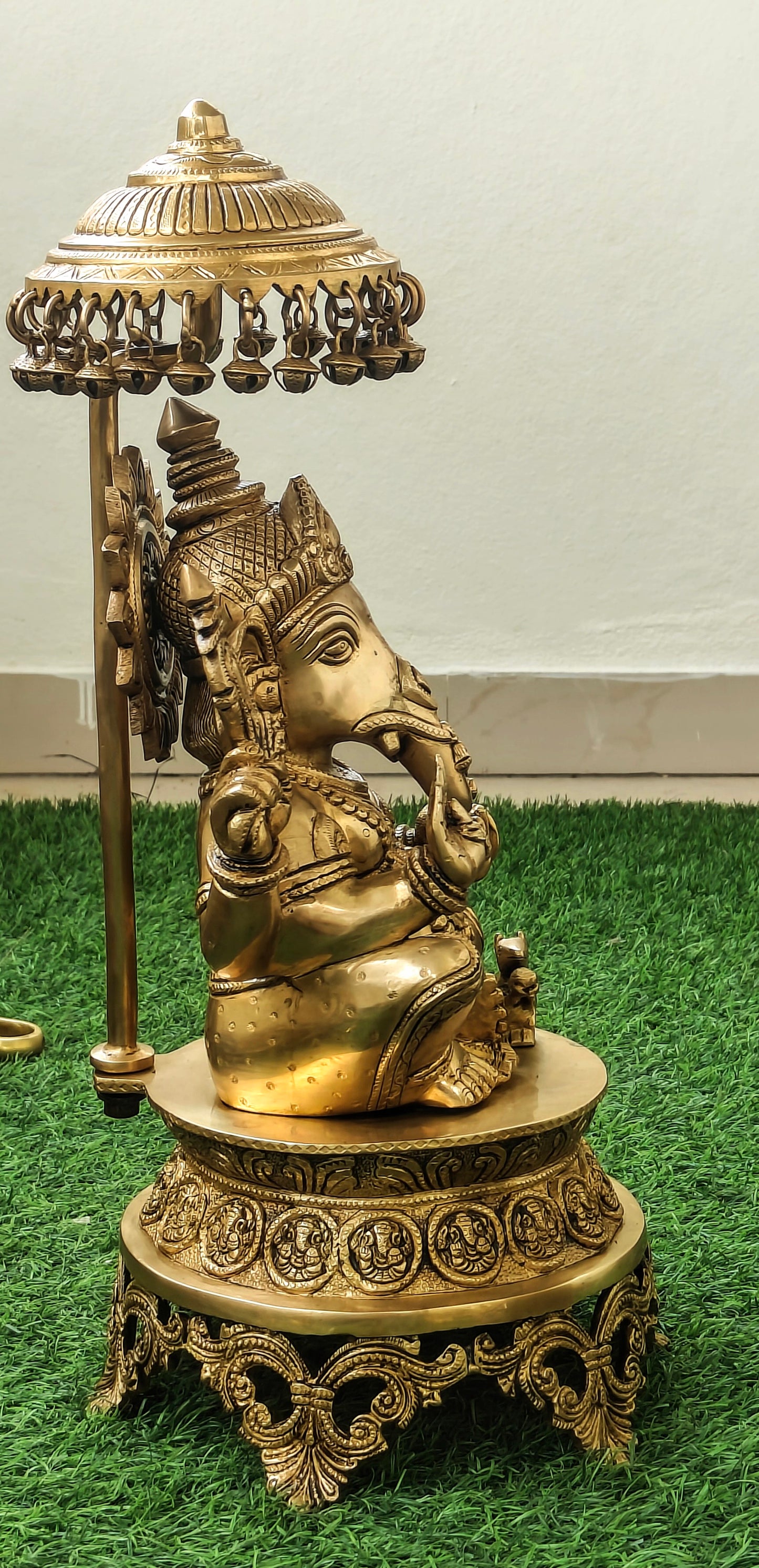 Chatri Ganesha idol