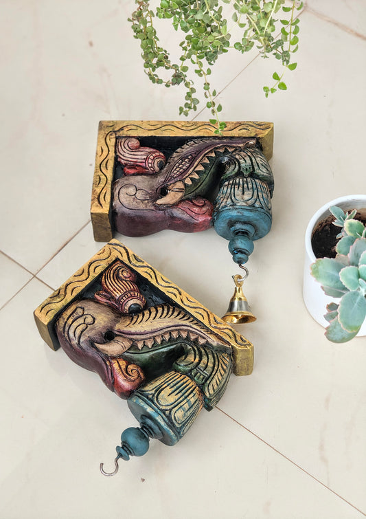Corbels pair - yali design